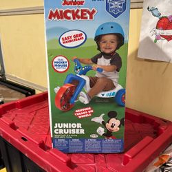 Mickey Mouse Junior Cruiser Fly Wheels