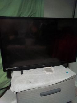 Phillips flat screen TV 24 in