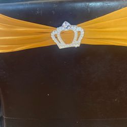 Gold Tie Chair With Silver Ring 