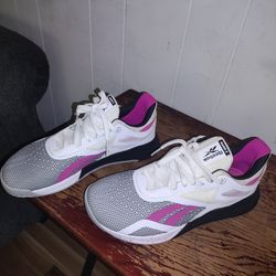 Reebok Size 9
