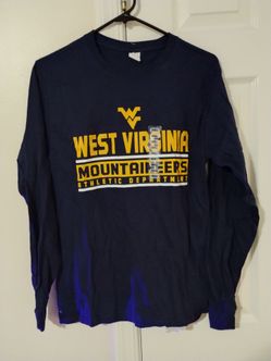 WV long sleeve shirt new size small