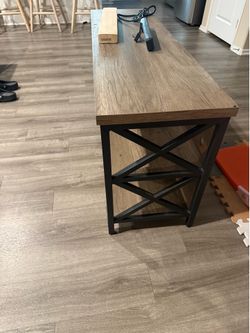Tv stand