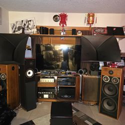 soundscraftsmens/advanture in sounds 2 pairs in 1 speakers