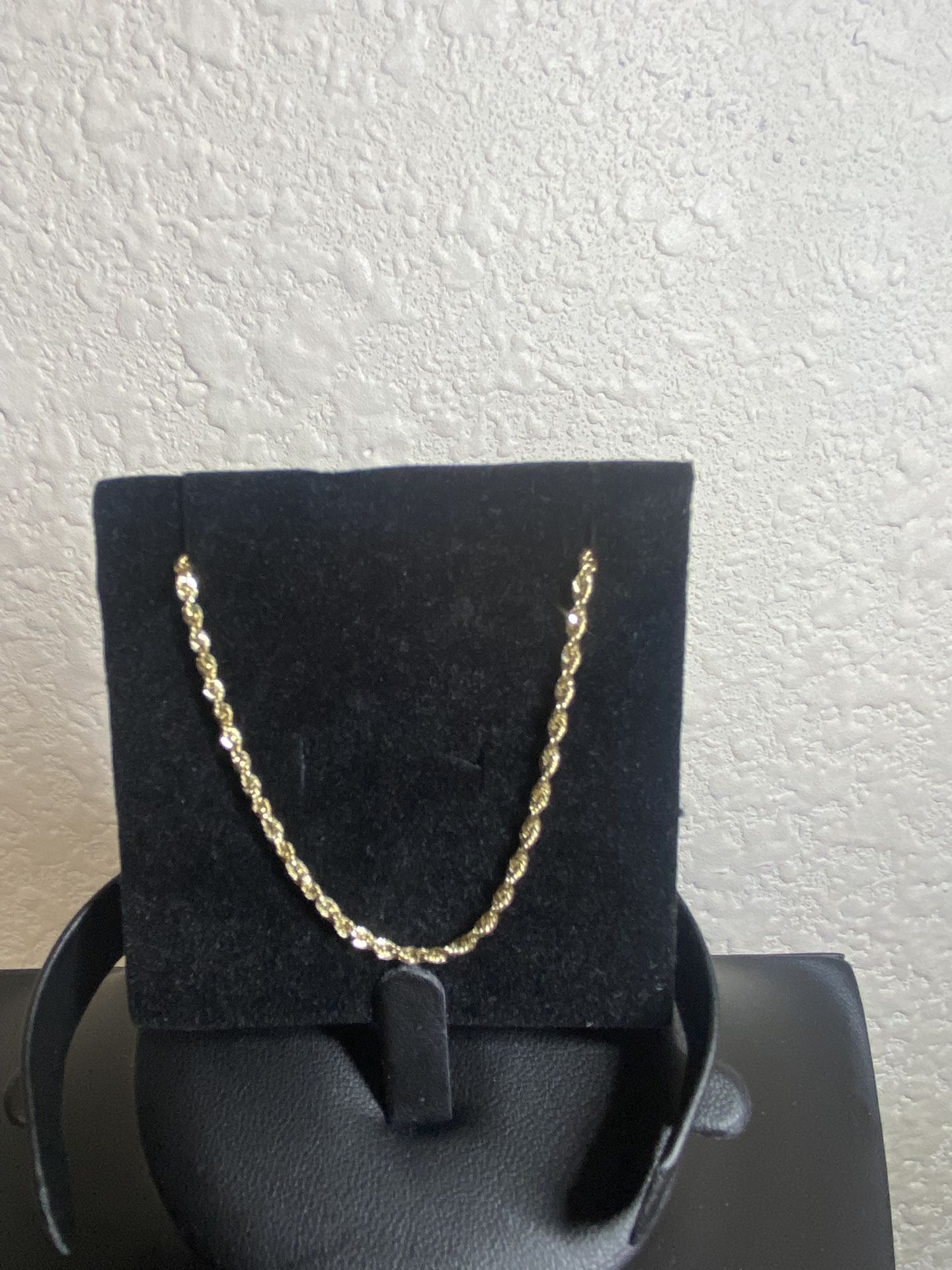 10k Gold Rope Bracelet 7”