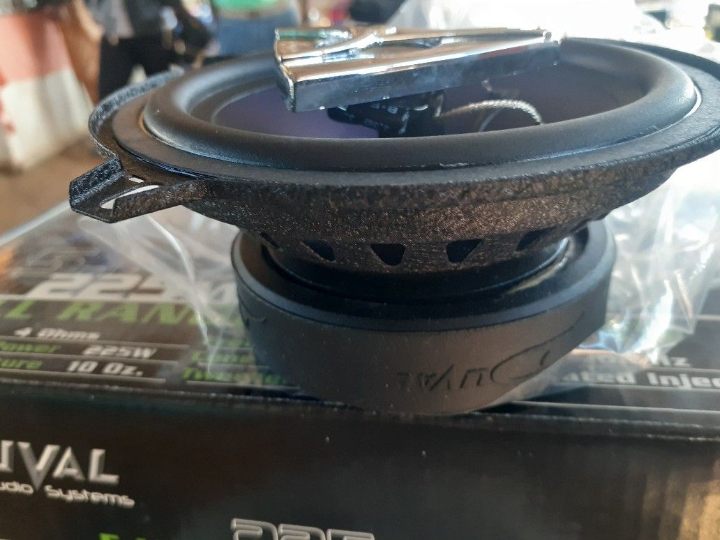 Got A Few Cut In Door 5.25 High Power Mid Bass Drivers..they Loud...few Left..