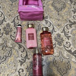 NEW Bath And Body Works Gift Lot