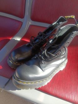 Dr Martens Size 4