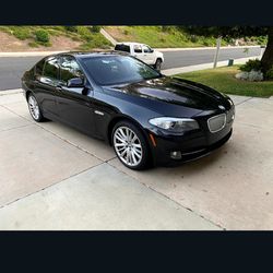 2011 BMW 550i