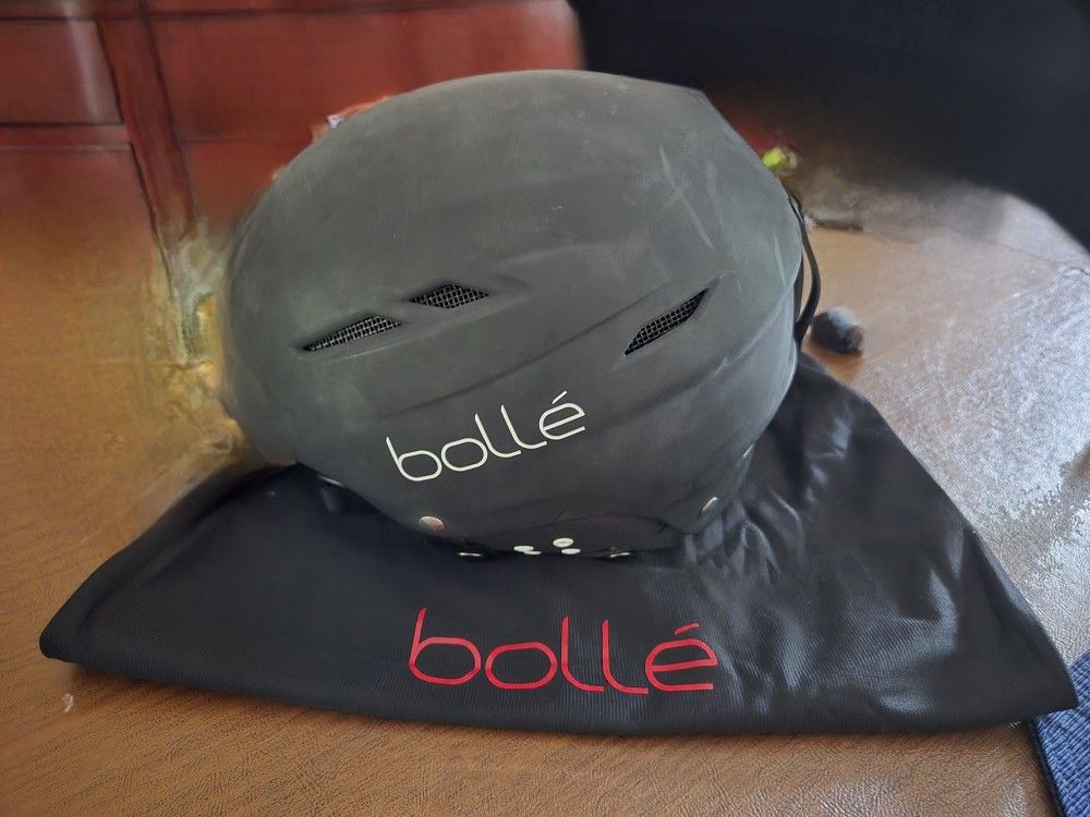 Junior Bollé ski or snowboard helmet