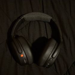 Skull crusher headphones