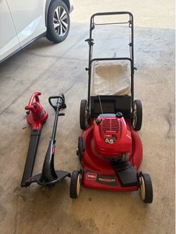 Toto Lawnmower, Leaf Blower & Trimmer (Weed Wacker)
