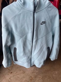 Nike tech