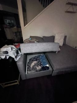 Versatile grey couch