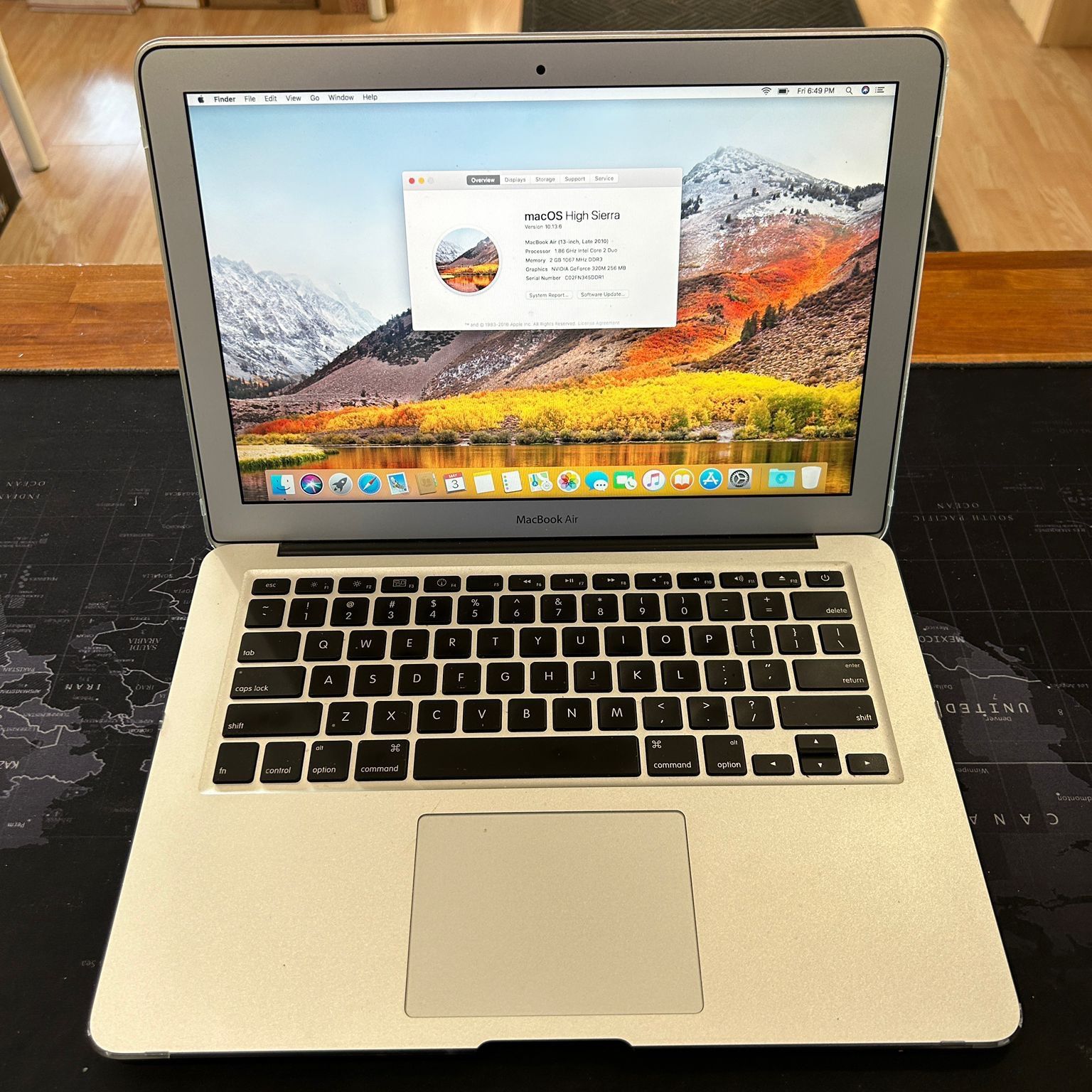Apple Macbook AIR 2010 13” 2GB//128GB SSD High Sierra 10.13 $125
