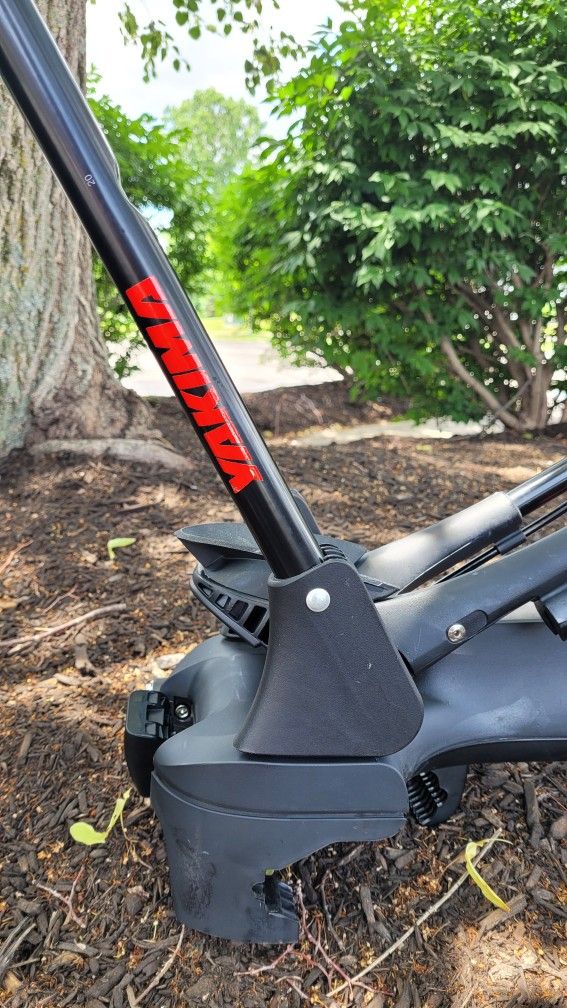 Yakima FrontLoader Rooftop Upright Bike Mount