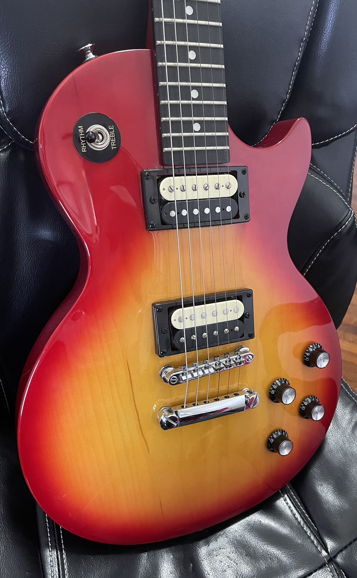 Les Paul Electric Guitar