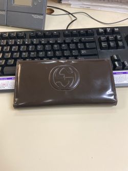 Gucci wallet