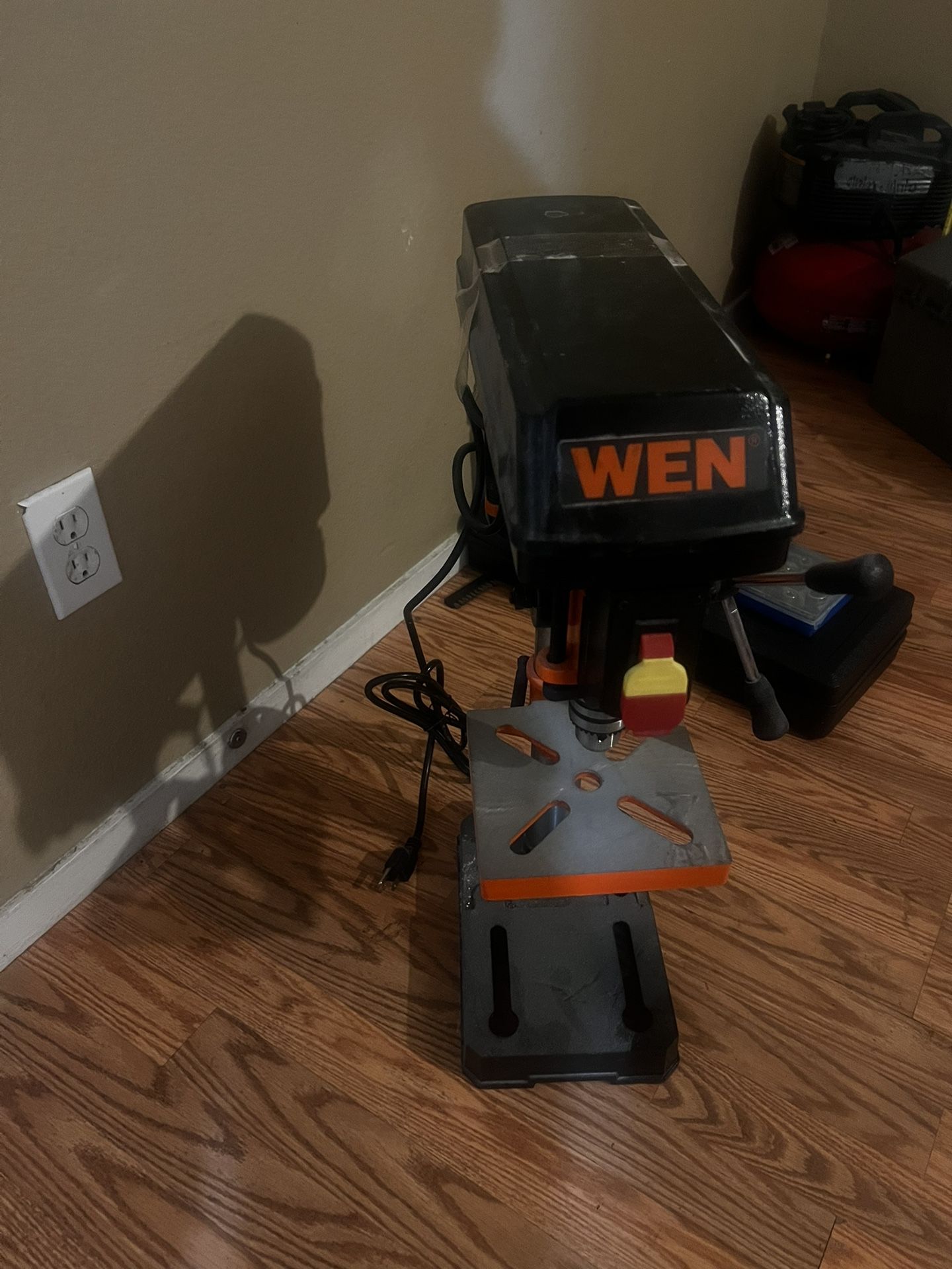 WEN 5-Speed Benchtop Drill Press - Great Condition