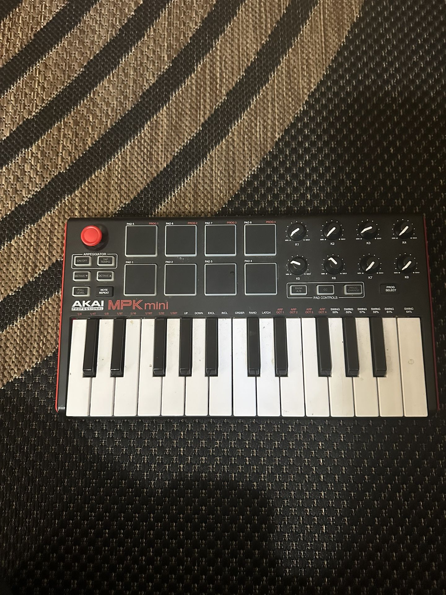 Akai MPK Mini MIDI controller