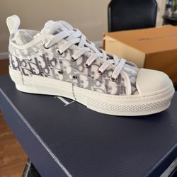 Dior Shoes