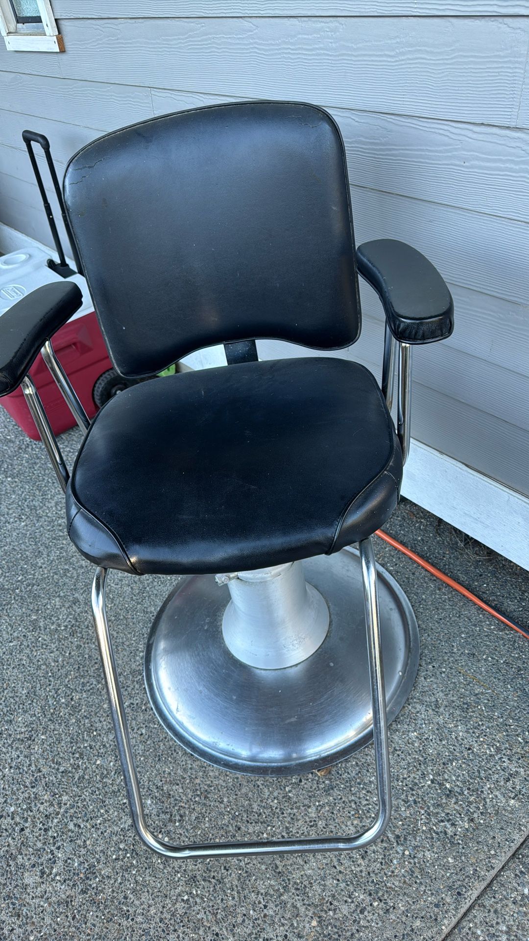 Beauty Salon chair