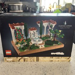 LEGO Icons Fountain Garden
