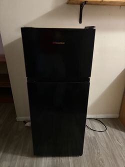 Mini Fridge “ Hisense” Black