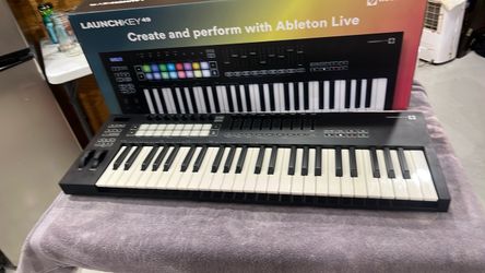 Novation Launchkey 49