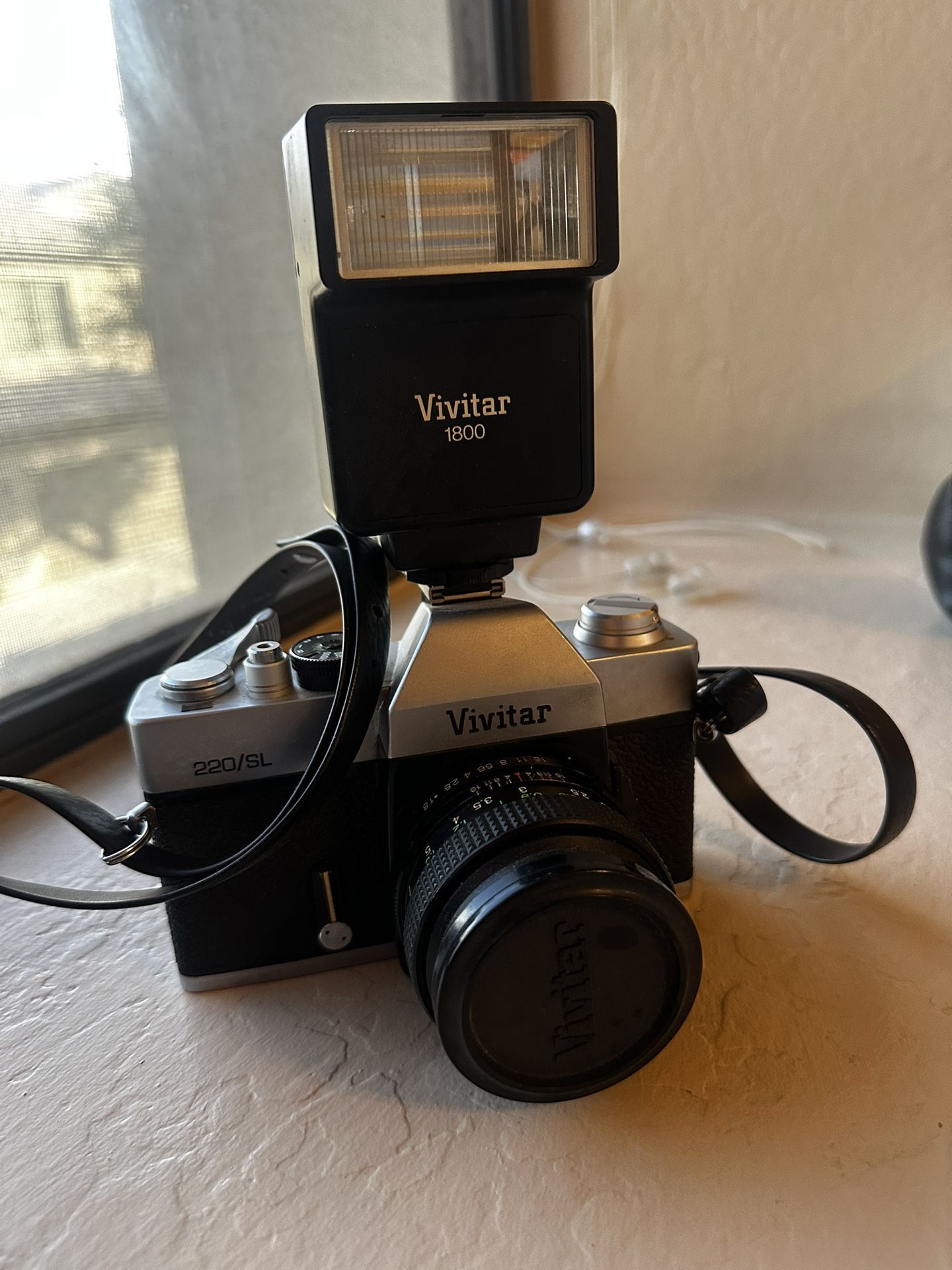 Vivitar 220/SL Film Camera