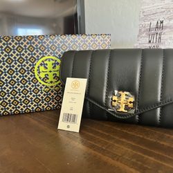 New Louis Vuitton Men's Wallet for Sale in Gilbert, AZ - OfferUp