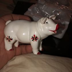 NEW COW 🐄 🐮 FIGURINE BOUGHT AT LENOX!!!