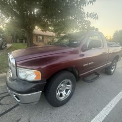 Dodge Ram 1500  V6  Clean Title 