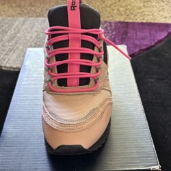 🌼 Reebok Girls Are Women’s 🌼