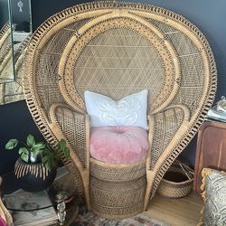 King Cobra Rattan Chair