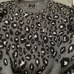 Ladies Sweaters $5 Each Large And XL