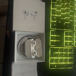 Airpod pro SHIPPING ONLY $35