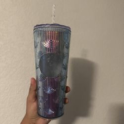 Starbucks Cups 