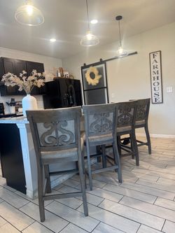 4 Counter height chairs