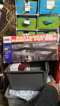 Rectangular hanging pot rack