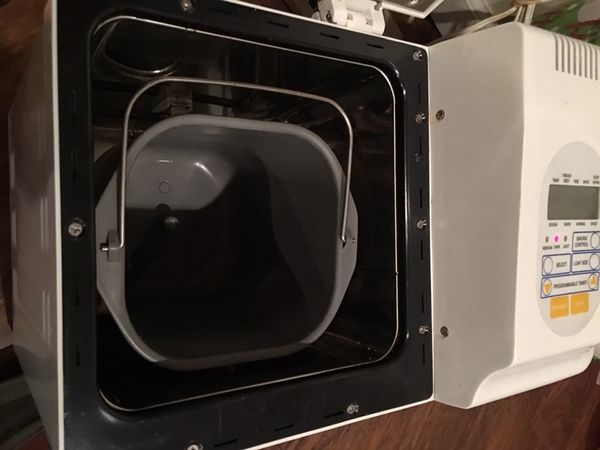 The Bread Machine Welbilt Abm4100t Liances In Pottstown Pa The Bread Machine Welbilt Abm4100t Liances In Pottstown Pa Offerup