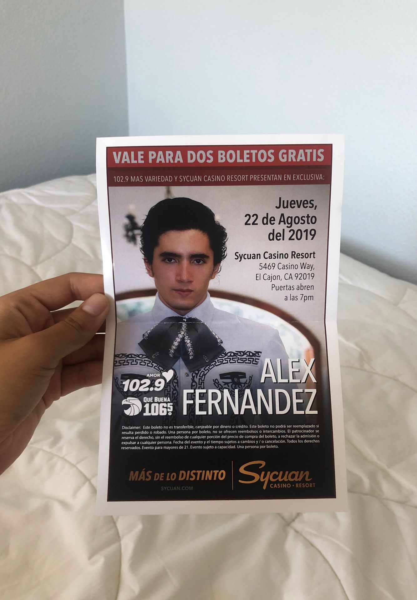 2 boletos para Alex Fernández