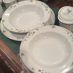 Mikasa fine china 44 piece set(discontinued)