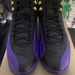 Jordan 12 Size 10 Men