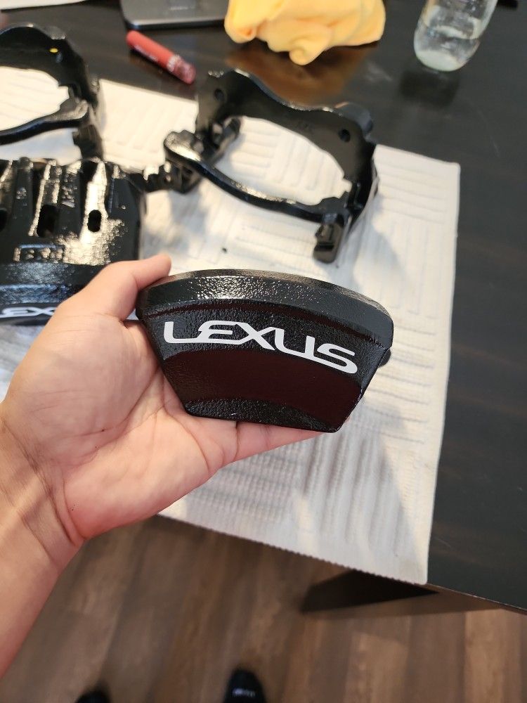 Lexus Is300 Brake Calipers