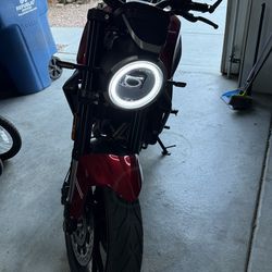 2023 Moto Morini Seiemmezzo STR