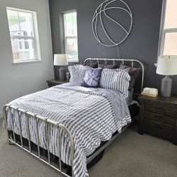 Full Size Metal Bed Frame With Box Spring And Matress 