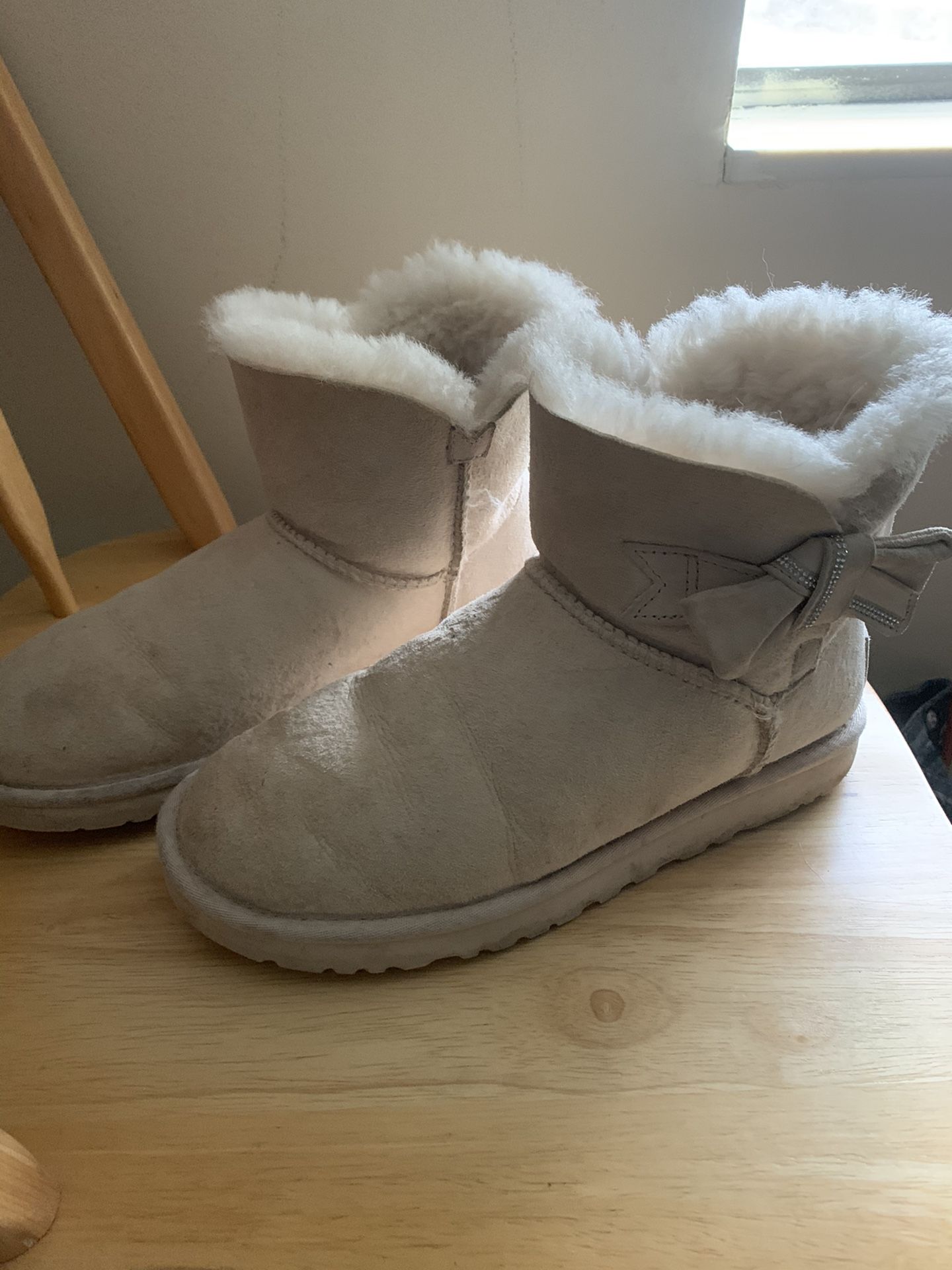 Women’s UGG Bailey bow boots