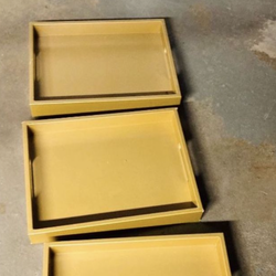 3 food serving trays $40