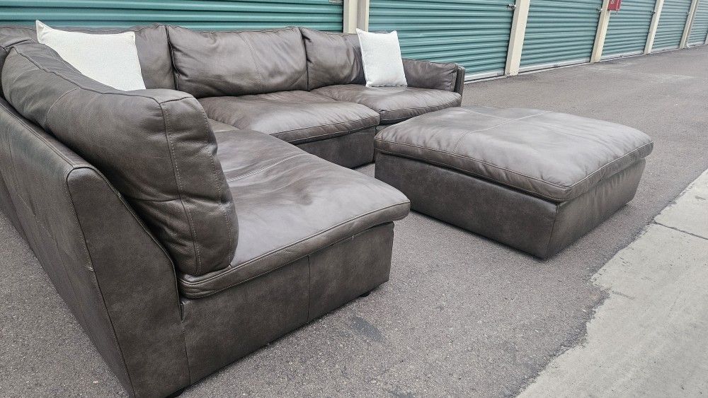 FREE DELIVERY!!! Living Spaces "Marcello" Modular 5 Pc LEATHER Modular Couch ($5K Retail...60% OFF!!!)