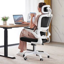 Ergonomic office chair